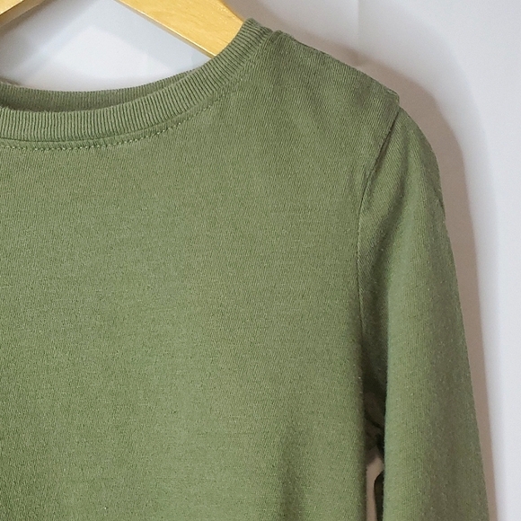 FREE ADD-ON‼️ Old Navy Green Kids Long Sleeve Shirt - Size 3T (small spot) - Picture 3 of 12